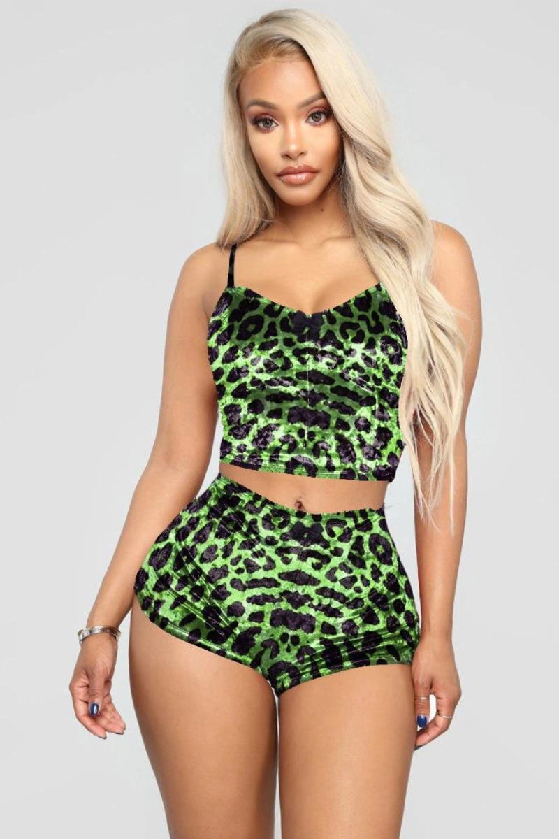 Sexy b2b wild leopard lingerie in vibrant green color two-piece set
