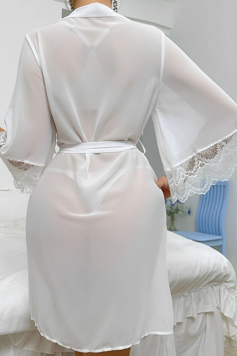 b2b Sexy Nightgown white with lace sleeves and sheer back