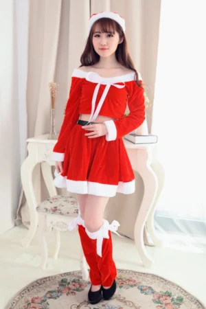 Alt Text：Red santa cosplay lingerie with white trim and decorative bow