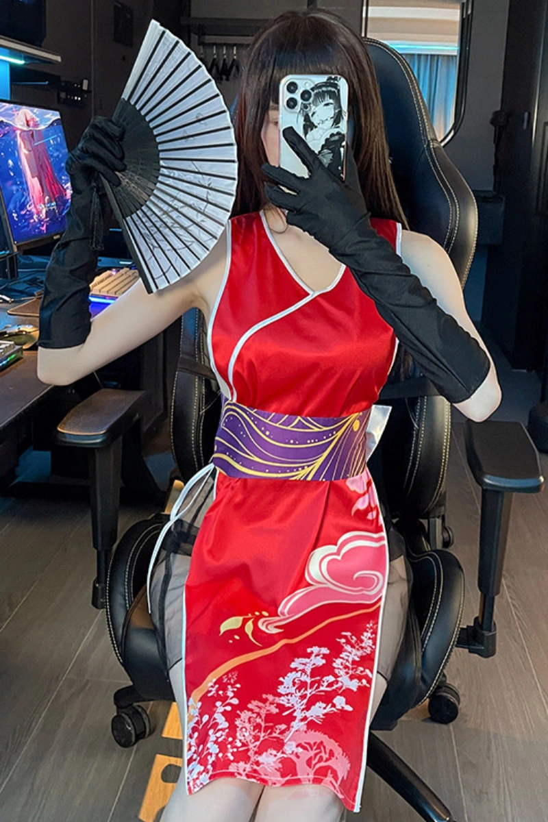 Alt text:wholesale kimono wrap nightdress in vibrant red with traditional fan accessory