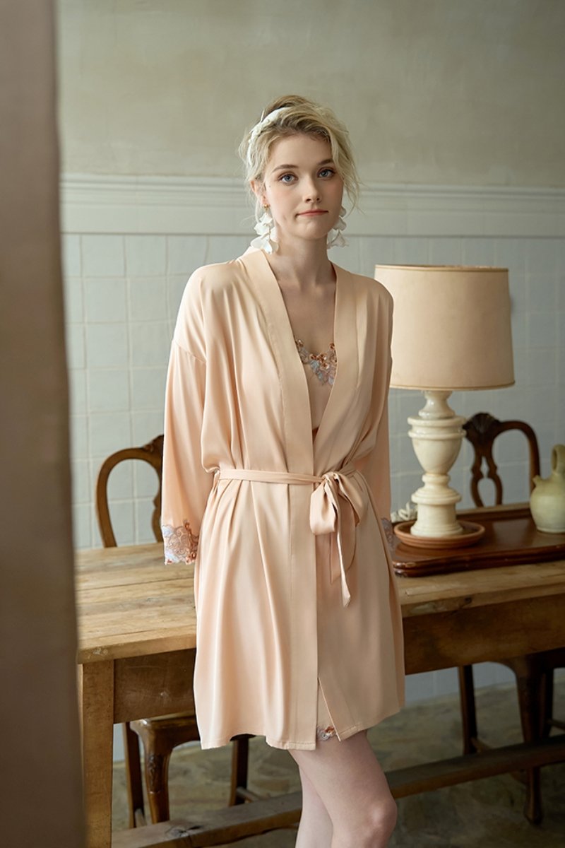 Alt text:private label Short Sexy Nightgown in champagne with satin robe