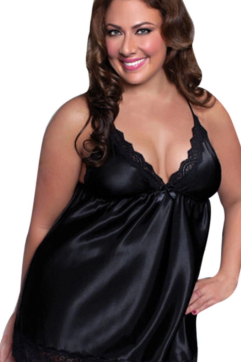 Alt Text：Black oem womens lace pajamas with lace detail and spaghetti straps