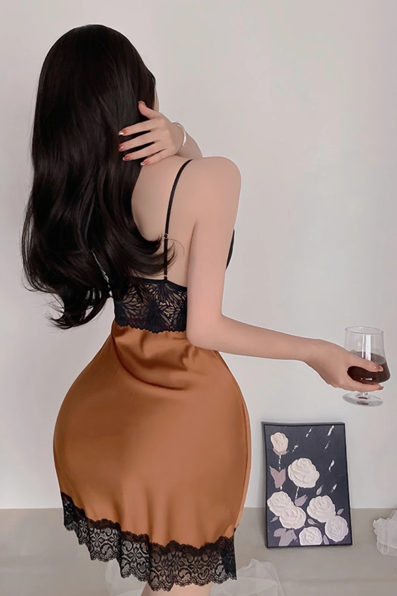 Bulk sexy Lace Pajamas with elegant black lace backless design