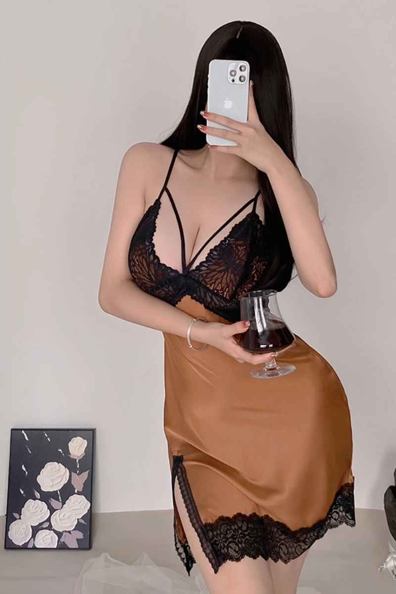 Bulk sexy Lace Pajamas with deep V neckline and butterfly lace