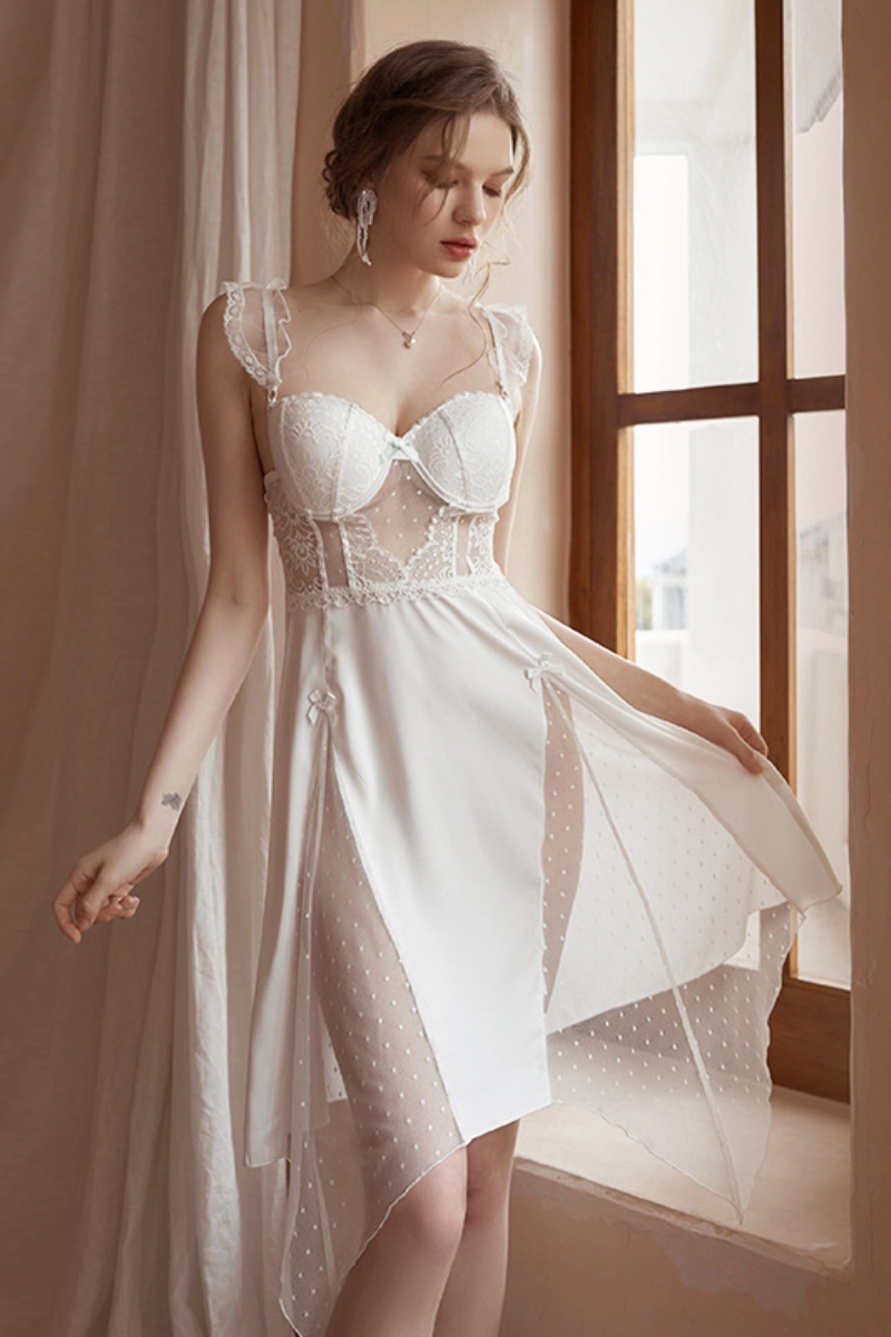 Alt:b2b long Pajamas lace in white with lace bust and asymmetrical mesh layers