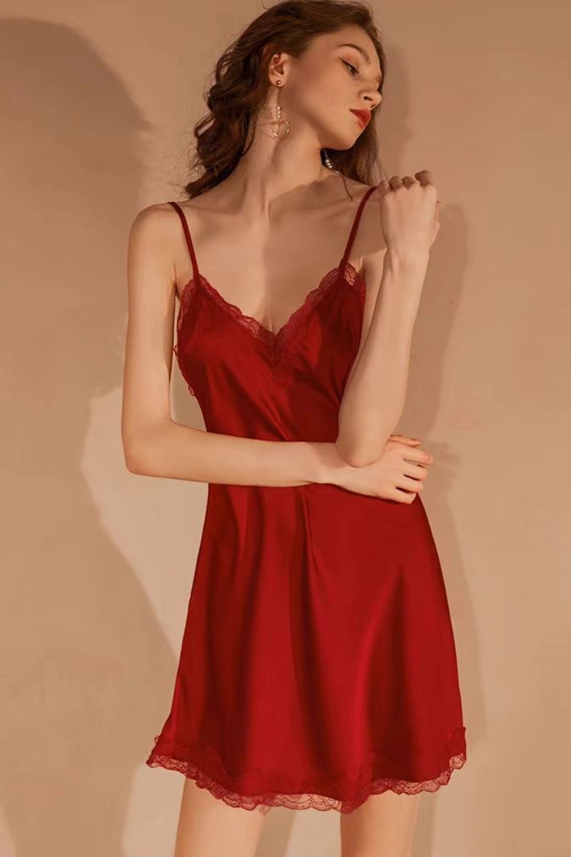 Alt:Red wholesale lace and silk pajamas with lace-trimmed neckline