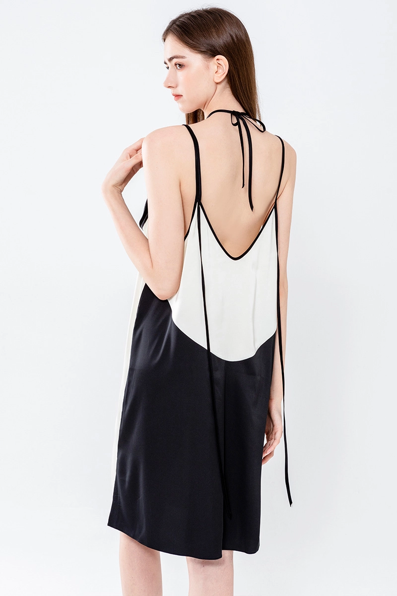 Backless bulk long lace ladies pajamas with black and white curved panel design