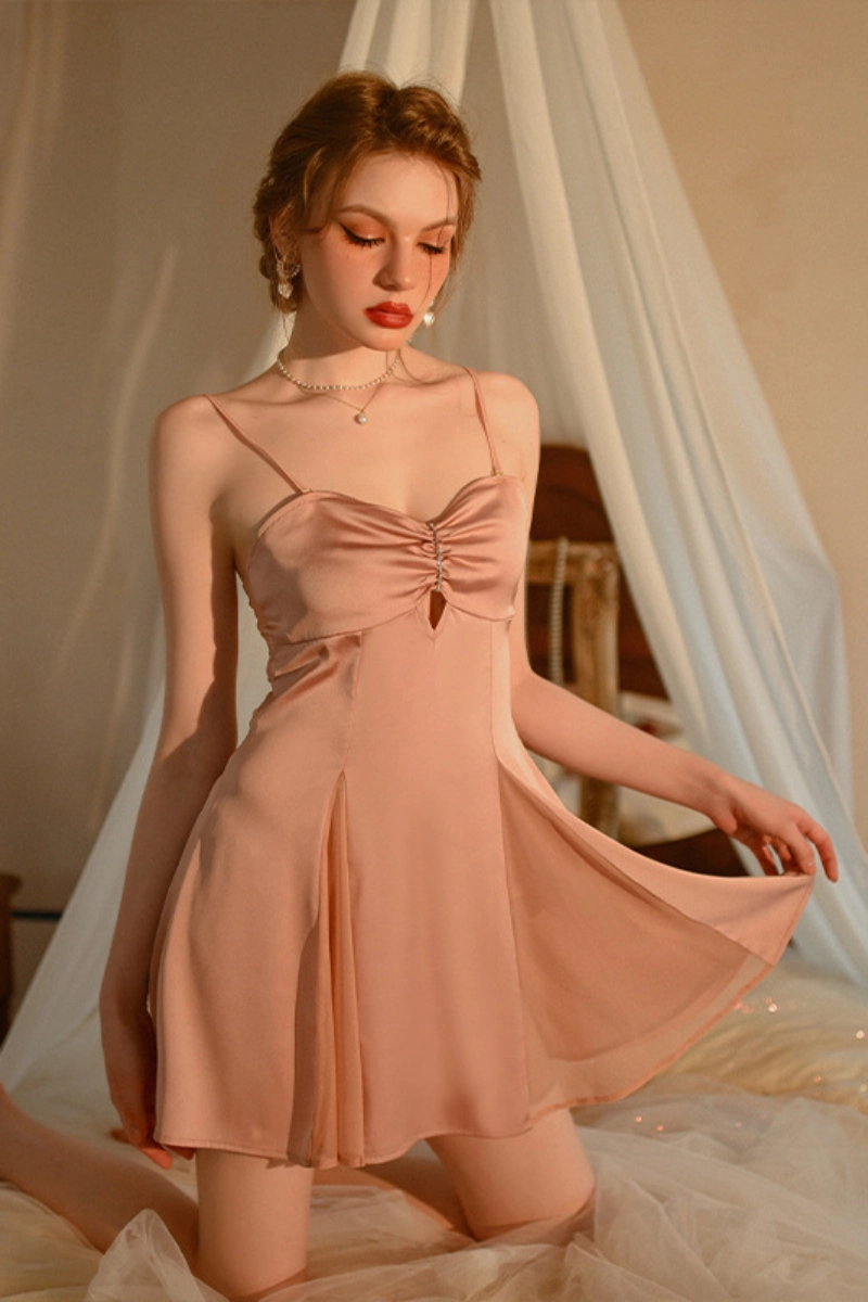 Alt:Pink bulk lace Pajamas torrid with pleated details and keyhole front