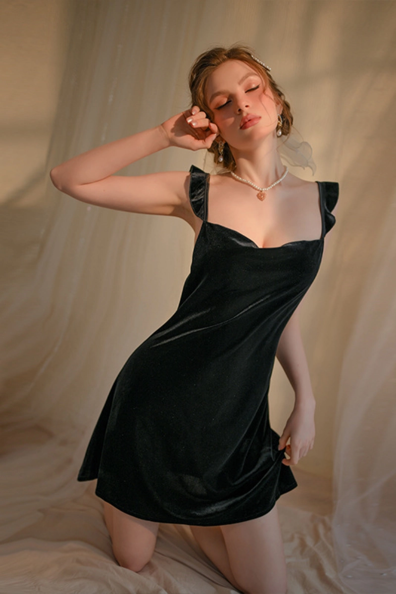 Alt Text: Black velvet wholesale lace Pajamas cheap with elegant silhouette