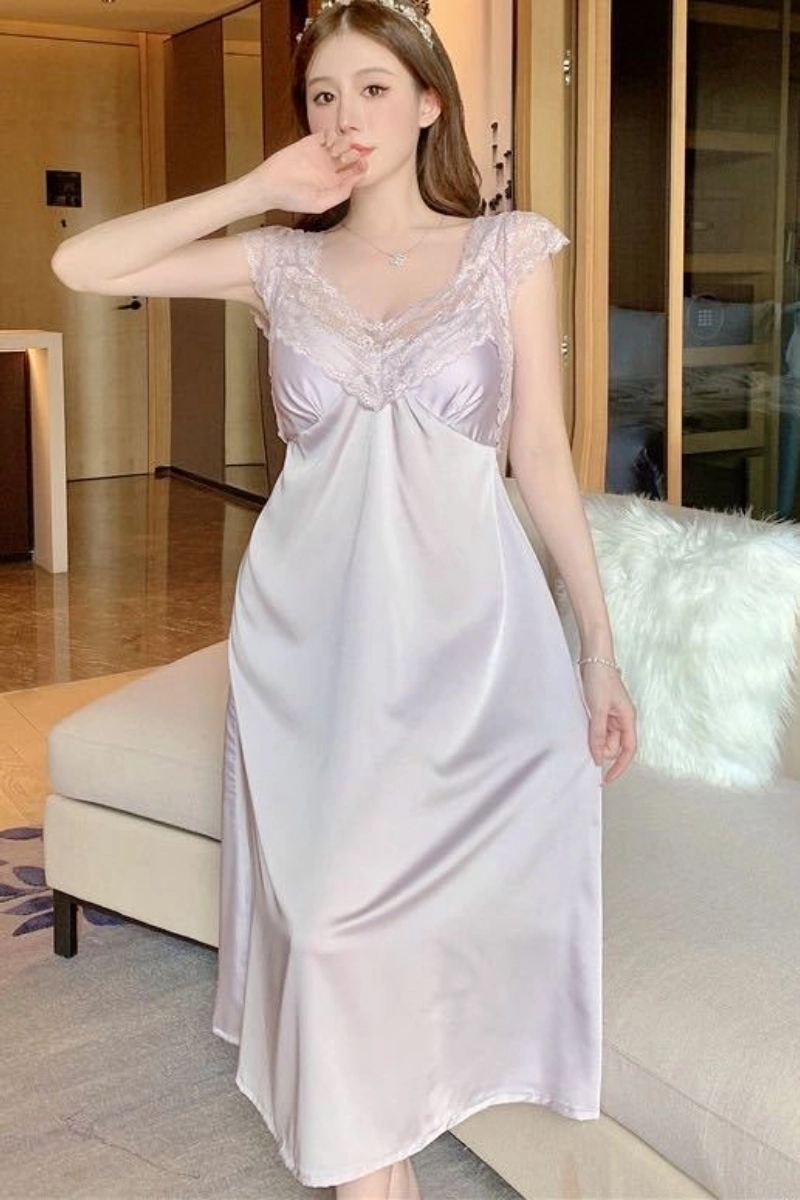 Light purple custom elegant lace pajamas for women with sweetheart neckline